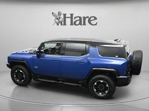 Metallic 2024 GMC HUMMER EV SUV 2X