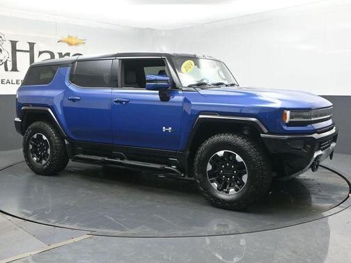 Metallic 2024 GMC HUMMER EV SUV 2X