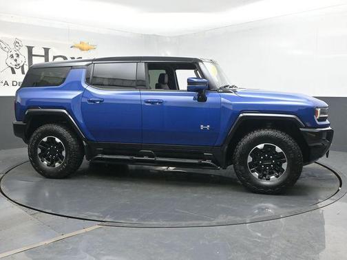 Metallic 2024 GMC HUMMER EV SUV 2X