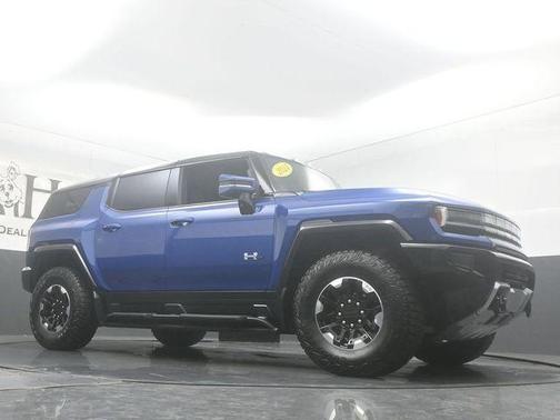 Metallic 2024 GMC HUMMER EV SUV 2X