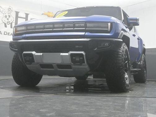 Metallic 2024 GMC HUMMER EV SUV 2X