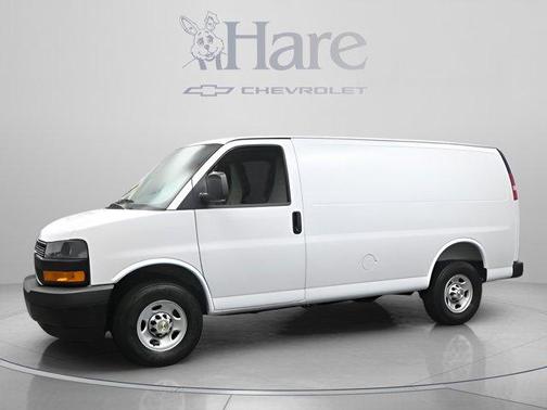 Summit White 2026 Chevrolet Express 2500 Work Van