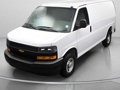 Summit White 2026 Chevrolet Express 2500 Work Van