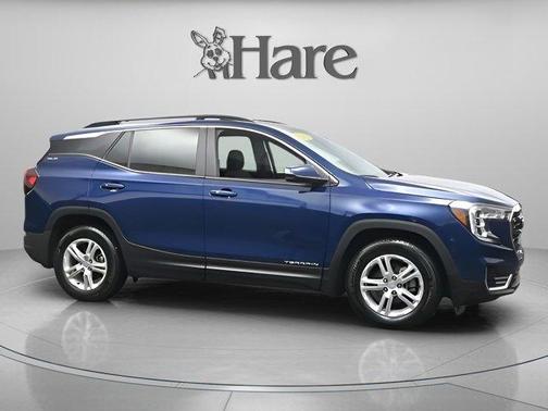 Marine Metallic 2023 GMC Terrain SLE