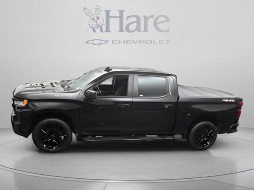 Black 2022 Chevrolet Silverado 1500 RST