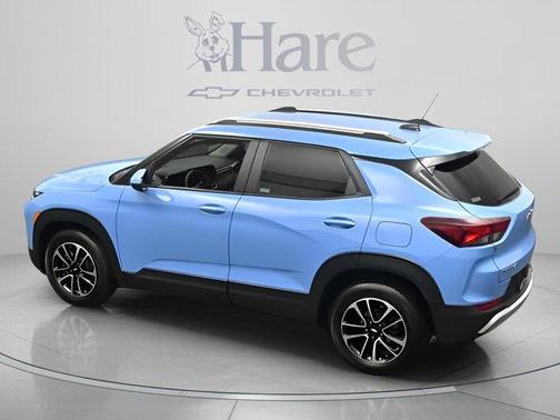 Fountain Blue 2024 Chevrolet Trailblazer LT