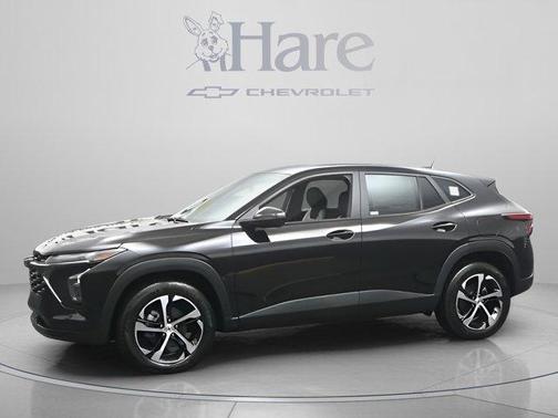 Mosaic Black Metallic 2026 Chevrolet Trax 1RS