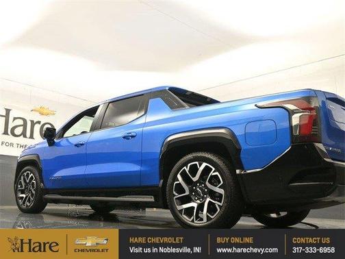 2025 Chevrolet Silverado EV RST