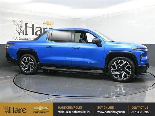 2025 Chevrolet Silverado EV RST