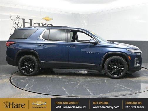 2023 Chevrolet Traverse LT Leather