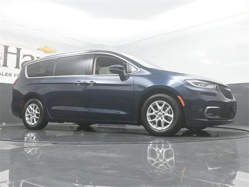 2021 Chrysler Pacifica Touring-L