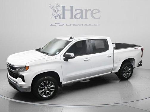 Summit White 2026 Chevrolet Silverado 1500 LT