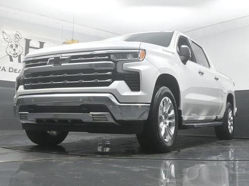 Iridescent Pearl Tricoat 2023 Chevrolet Silverado 1500 LTZ
