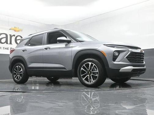 Sterling Gray Metallic 2026 Chevrolet Trailblazer LT