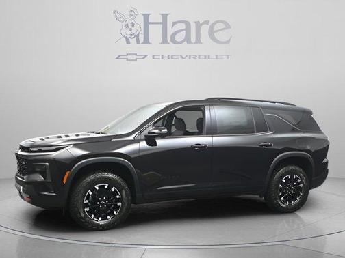 Mosaic Black Metallic 2026 Chevrolet Traverse Z71