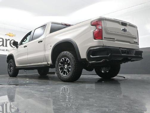 White Sand 2026 Chevrolet Silverado 1500 ZR2