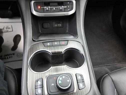 Summit White 2023 GMC Acadia SLT