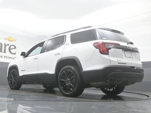 Summit White 2023 GMC Acadia SLT