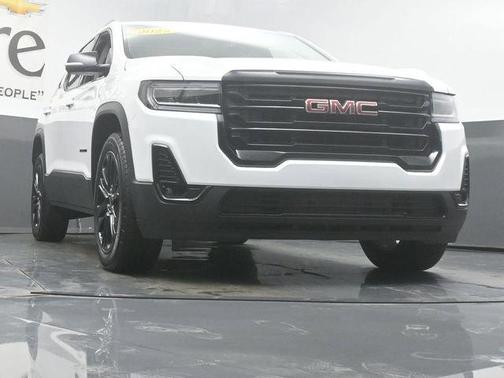 Summit White 2023 GMC Acadia SLT