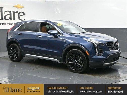 2022 Cadillac XT4 Premium Luxury