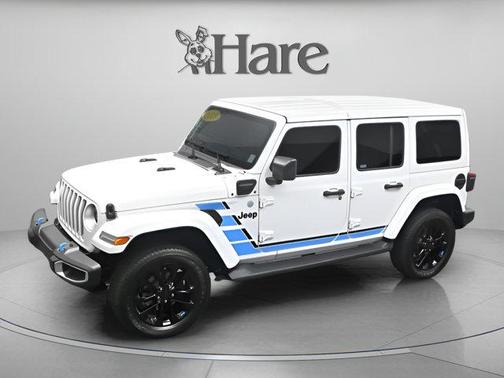 Bright White Clearcoat 2023 Jeep Wrangler 4xe Sahara