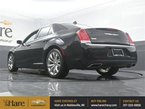 2021 Chrysler 300 Touring L