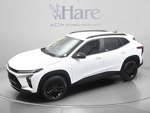 Summit White 2024 Chevrolet Trax ACTIV