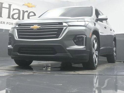 2022 Chevrolet Traverse LT Leather
