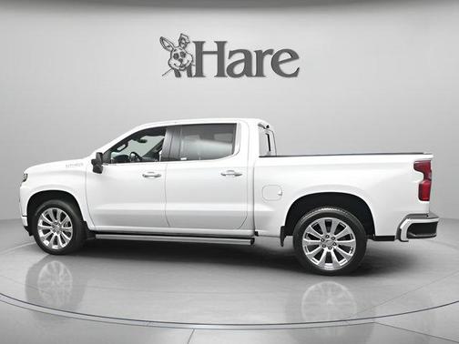 Iridescent Pearl Tricoat 2021 Chevrolet Silverado 1500 High Country