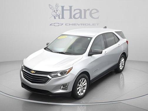 Silver Ice Metallic 2019 Chevrolet Equinox LS