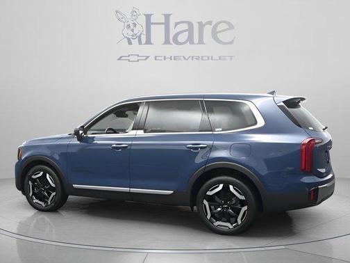 Midnight Black 2025 Kia Telluride S