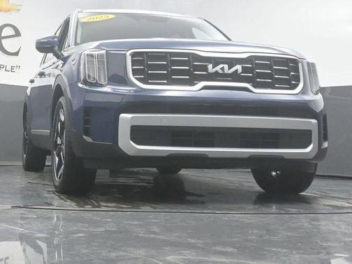 Midnight Black 2025 Kia Telluride S