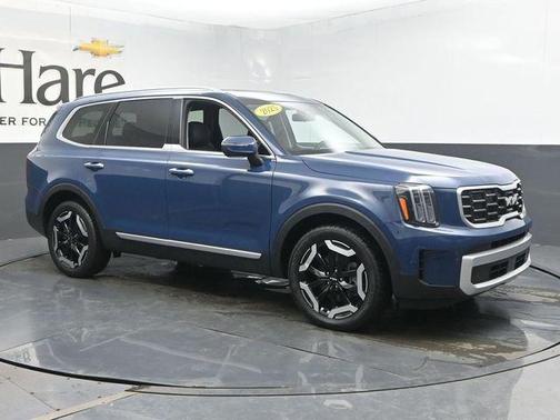 Midnight Black 2025 Kia Telluride S