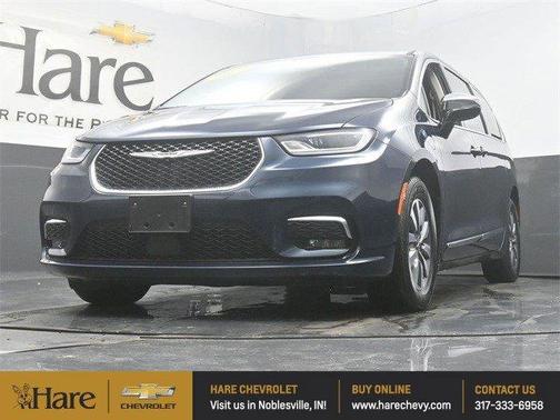 2023 Chrysler Pacifica Hybrid Limited
