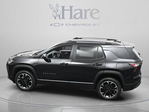 Mosaic Black Metallic 2026 Chevrolet Equinox LT