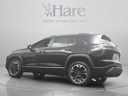 Mosaic Black Metallic 2026 Chevrolet Equinox LT