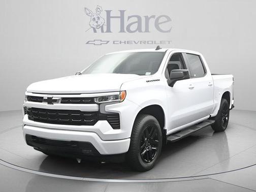 Summit White 2026 Chevrolet Silverado 1500 RST