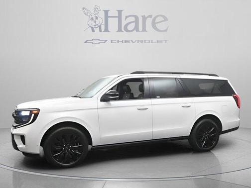 White Metallic 2025 Ford Expedition Max Platinum