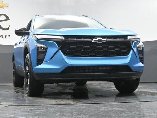 Marina Blue 2026 Chevrolet Trax LT