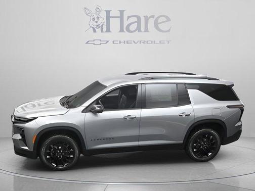 Sterling Gray Metallic 2026 Chevrolet Traverse LT