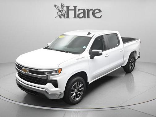 Summit White 2024 Chevrolet Silverado 1500 LT