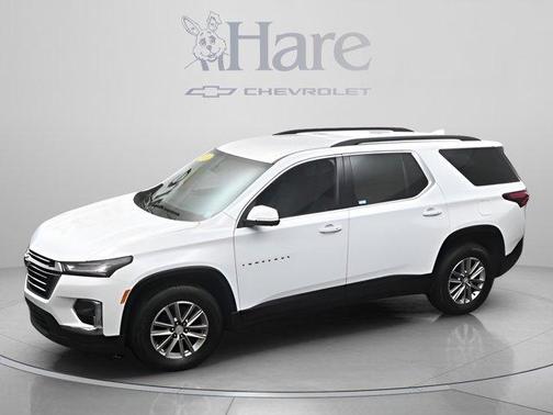 Summit White 2023 Chevrolet Traverse LT Cloth
