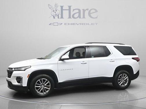 Summit White 2023 Chevrolet Traverse LT Cloth