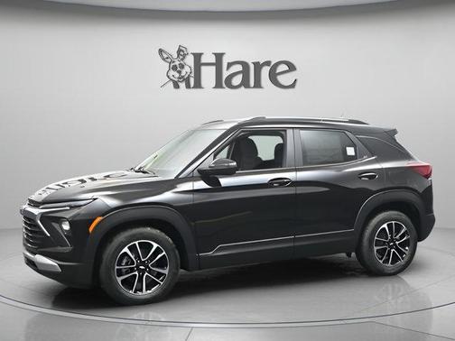Mosaic Black Metallic 2026 Chevrolet Trailblazer LT