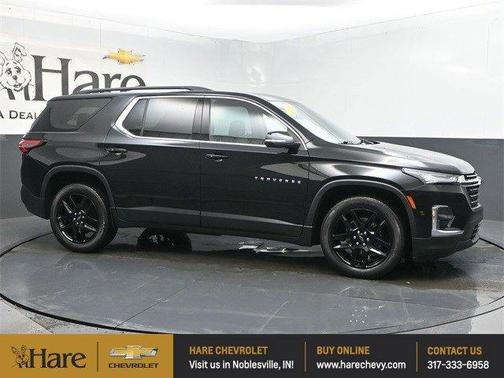 2022 Chevrolet Traverse LT Cloth