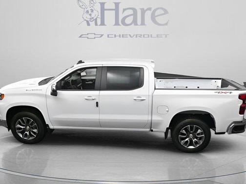 Summit White 2026 Chevrolet Silverado 1500 LT