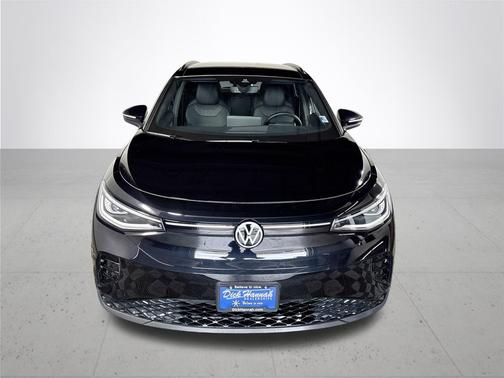 Deep Black Pearl Effect 2023 Volkswagen ID.4 Pro S