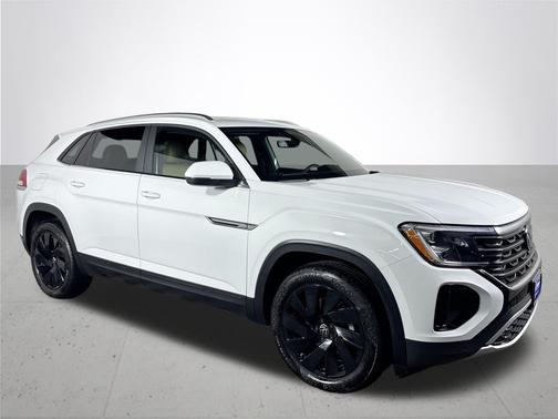 2024 Volkswagen Atlas Cross Sport 2.0T SE w/ Technology