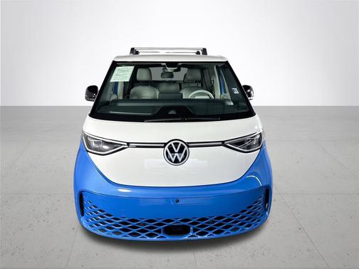 Cabana Blue Metallic - Candy White 2025 Volkswagen ID. Buzz 1st Edition