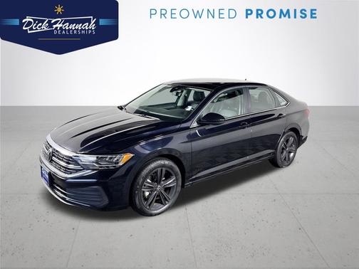 Deep Black Pearl Effect 2023 Volkswagen Jetta 1.5T SE